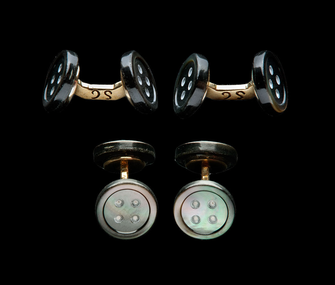 Grey mother-of-pearl &quot;fake buttons&quot; cufflinks