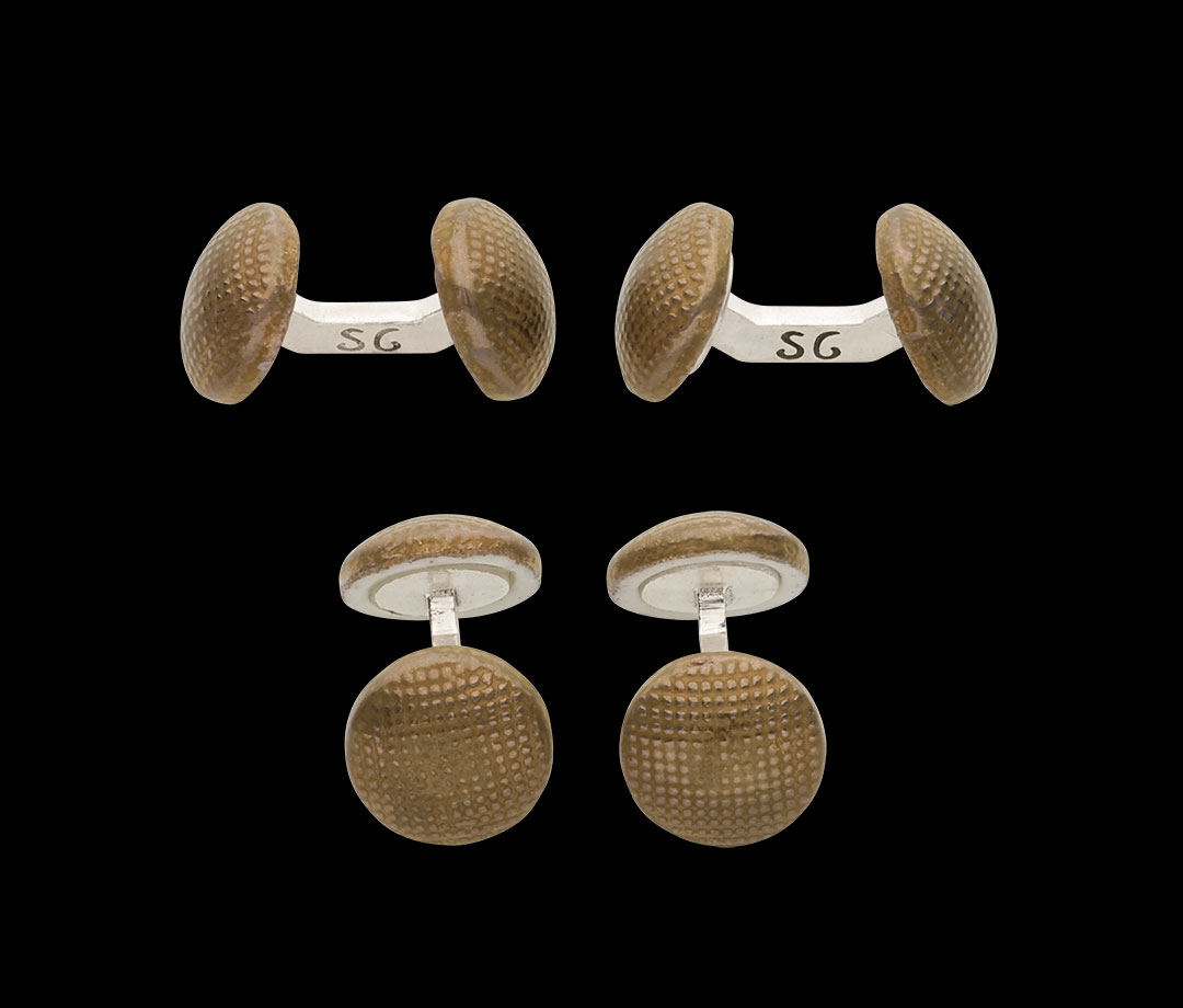 bronze-plated porcelain cufflinks and silver link